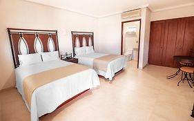 Hotel Alcazar - Guadalajara Centro Historico